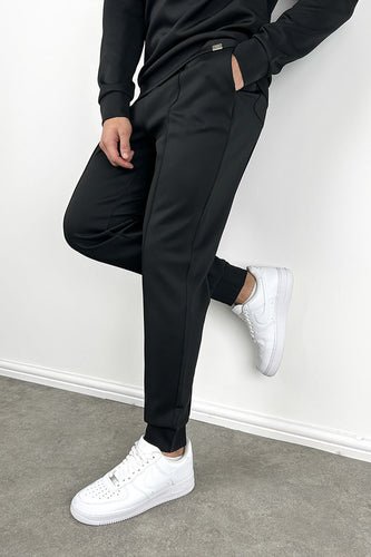 Scuba Pintuck Joggers - Black